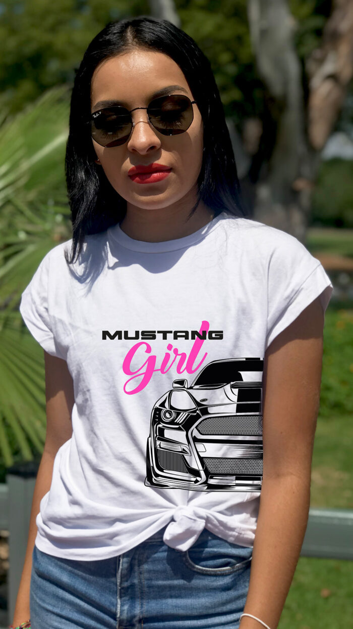 Mustang Girl shelby - Power Ladies - Samira Rached - Mustang-Girl-shelby-Blanca-Web